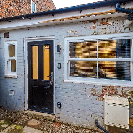 Stylish 1bed Flat Centre Sleeps 4