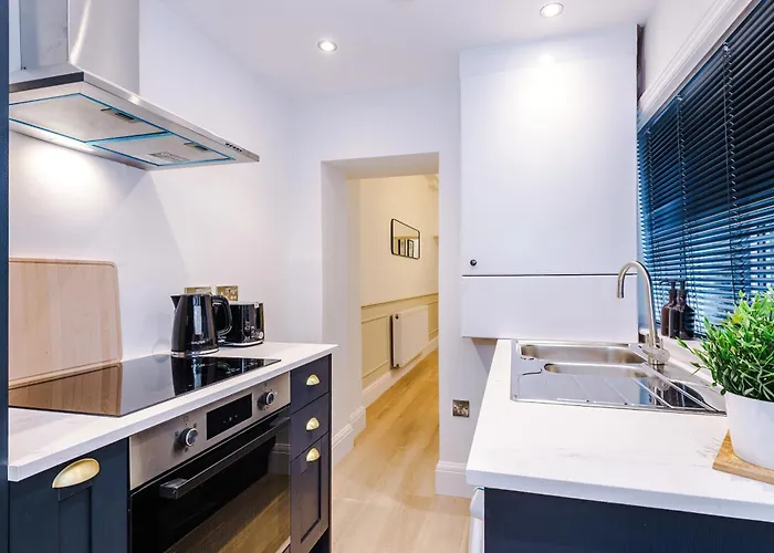 Stylish 1bed Flat Centre Sleeps 4 Lägenhet