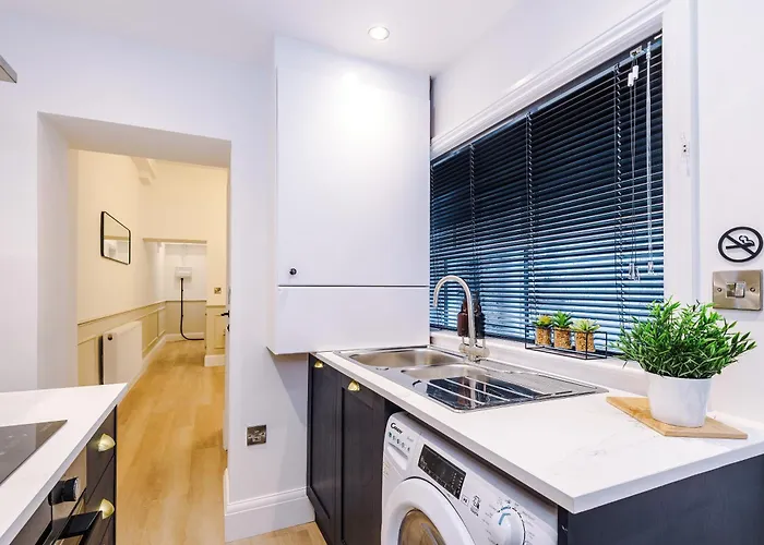 Lägenhet Stylish 1bed Flat Centre Sleeps 4