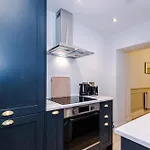 Apartment Stylish 1bed Flat Centre Sleeps 4