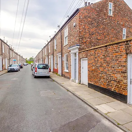 Stylish 1bed Flat Centre Sleeps 4 York