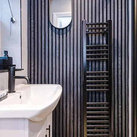 Stylish 1bed Flat Centre Sleeps 4 约克